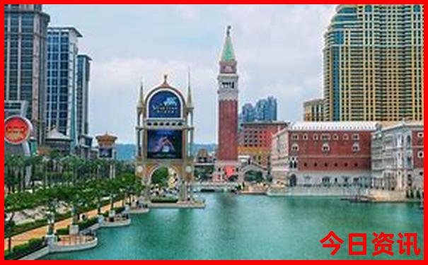 8月下旬去新疆旅游适合吗?